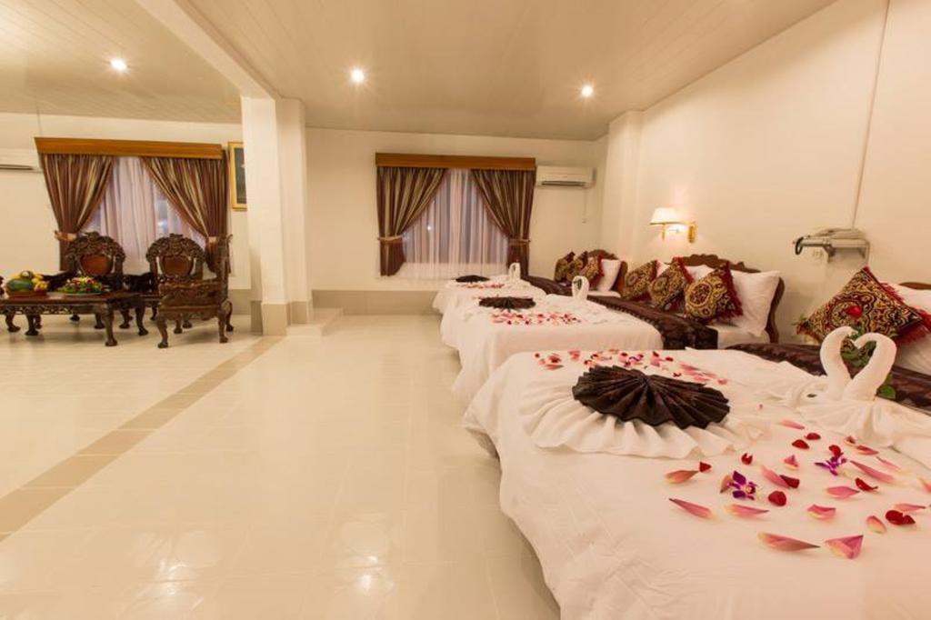 Asia Hotel Phnom Penh Dış mekan fotoğraf