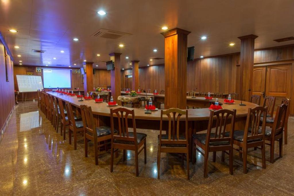 Asia Hotel Phnom Penh Dış mekan fotoğraf