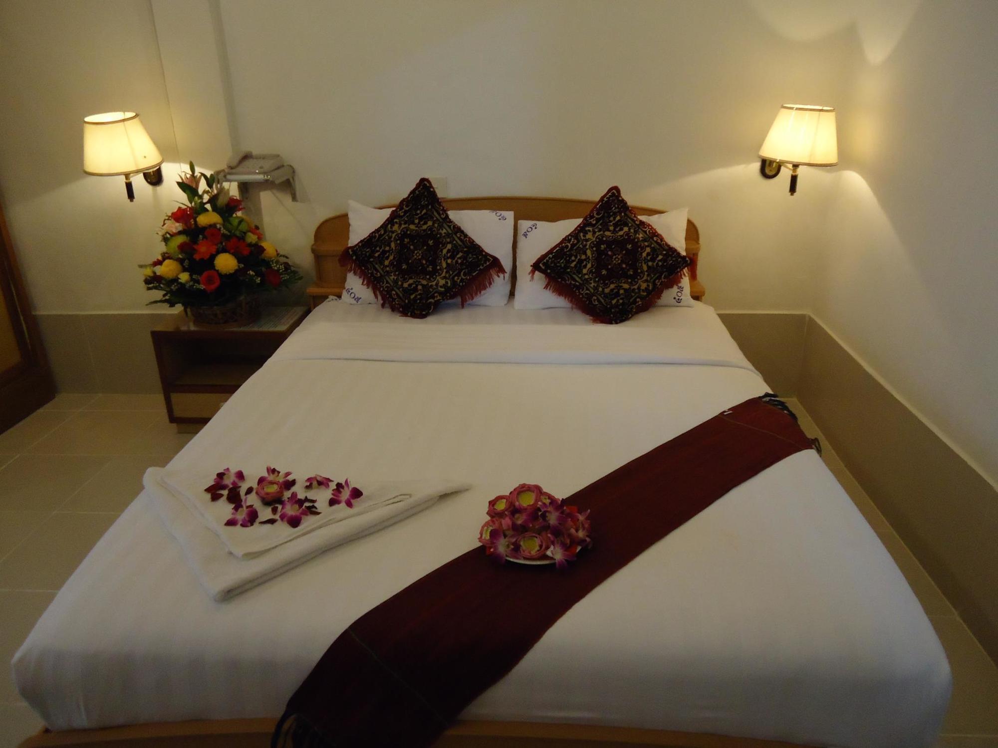 Asia Hotel Phnom Penh Dış mekan fotoğraf
